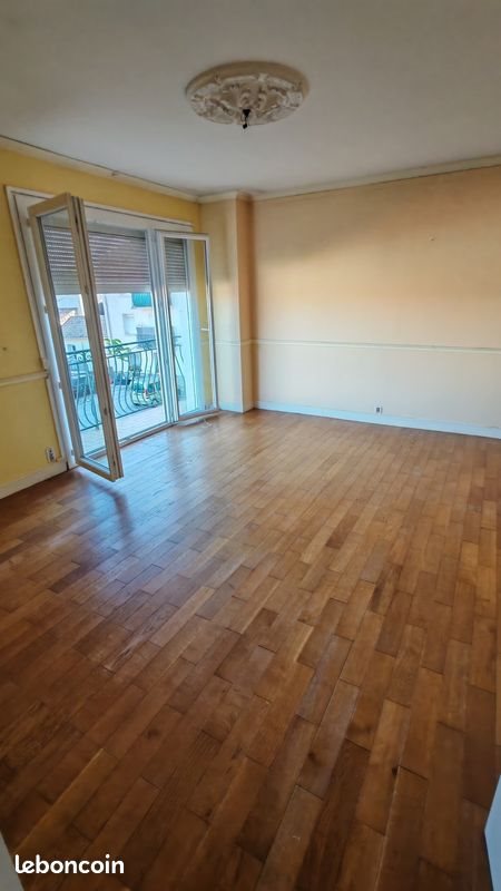 Appartement à louer, 65m², Béziers