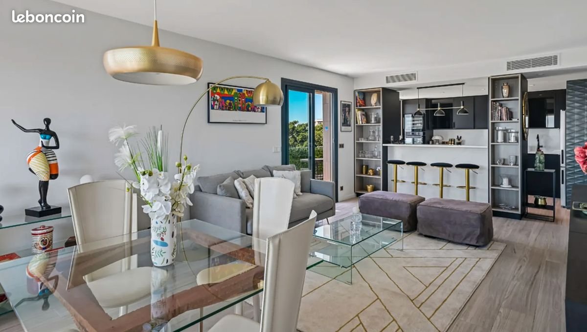 Appartement à vendre, 76m², Antibes