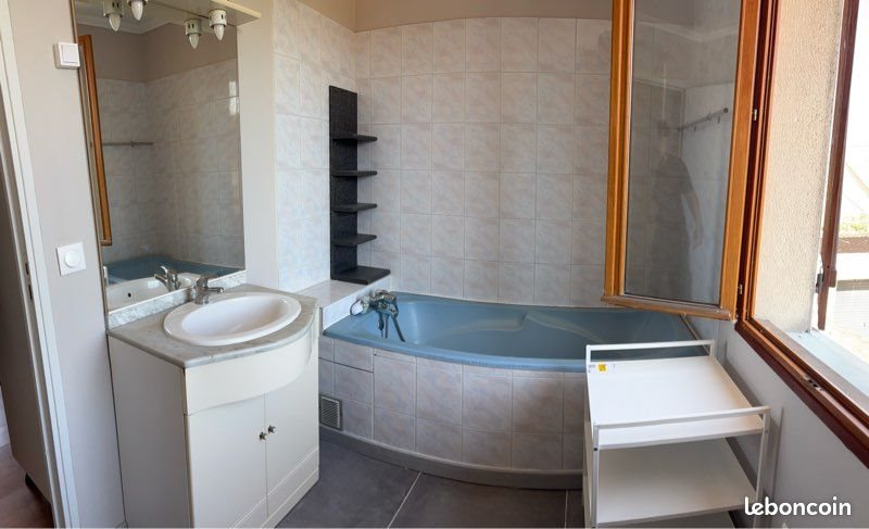 Appartement à louer, 32m², Les Clayes-sous-Bois
