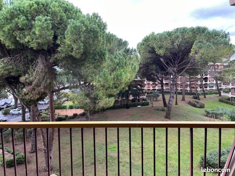 Appartement à louer, 38m², Mandelieu-la-Napoule
