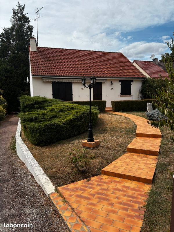 Maison à vendre, 120m², Mehun-sur-Yèvre