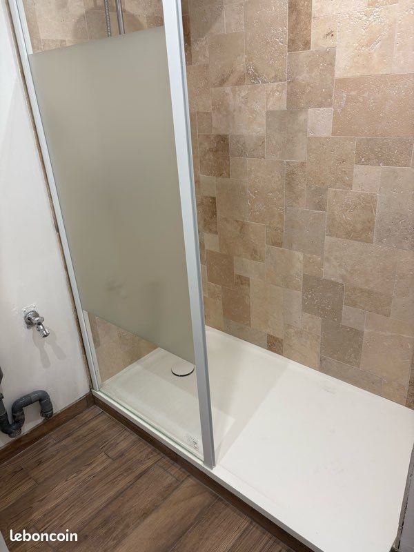 Appartement à louer, 29m², Saint-Vallier-de-Thiey