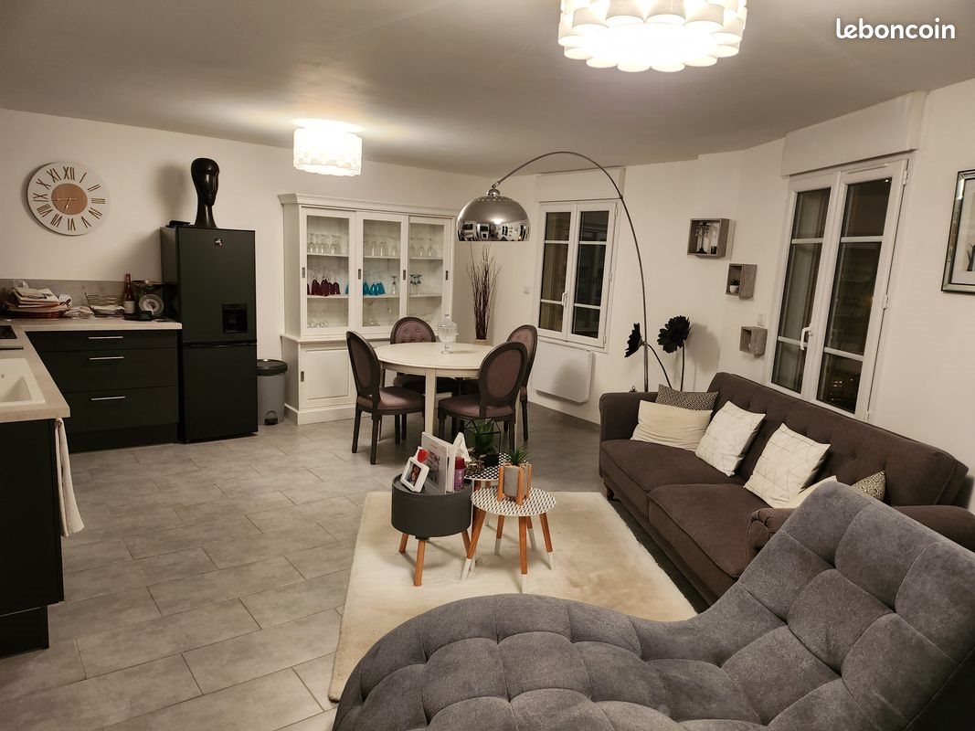 Appartement à louer, 102m², Montreuil-l'Argillé