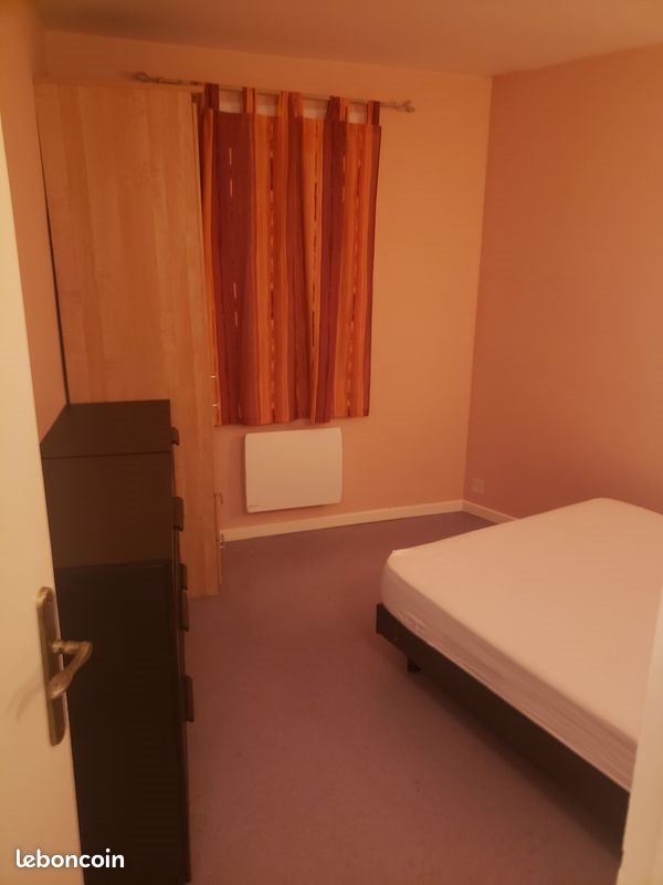 Appartement à louer, 43m², Millau