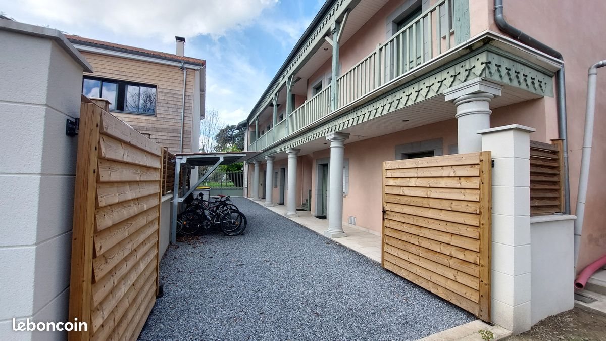 Appartement à louer, 20m², Pau
