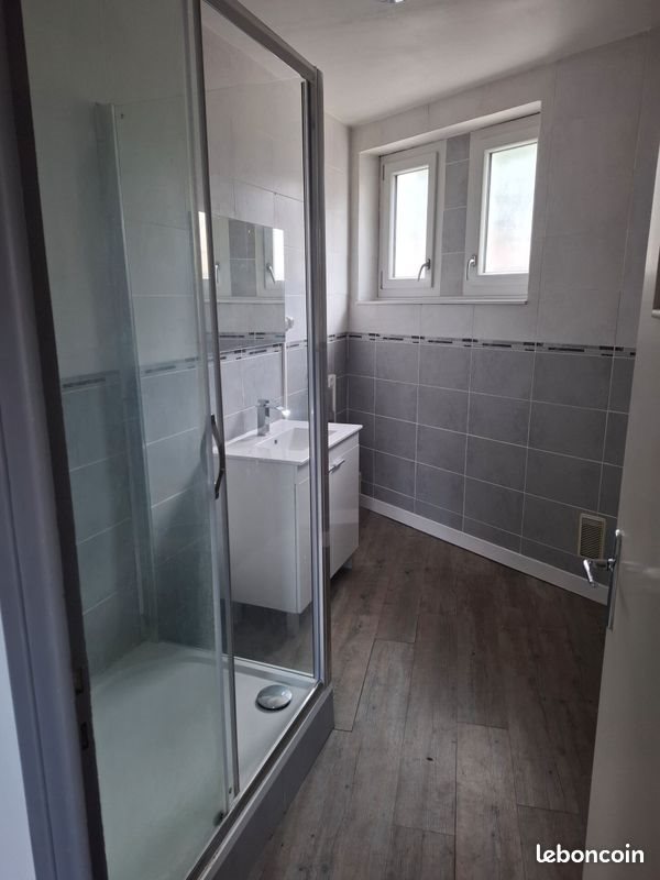 Appartement à louer, 90m², Andance