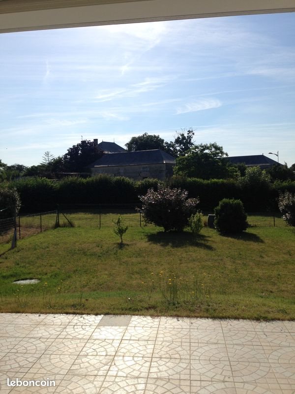Maison à louer, 85m², Nalliers