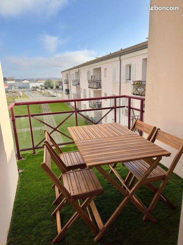Appartement à louer, 26m², Rochefort