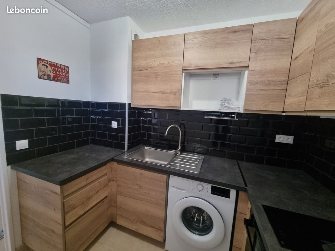 Appartement à louer, 33m², Aubagne
