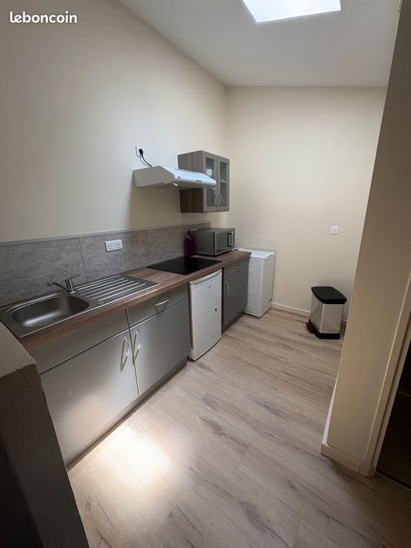 Appartement à louer, 30m², Niort