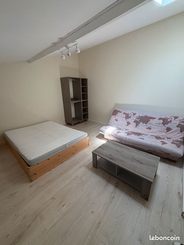 Appartement à louer, 30m², Niort
