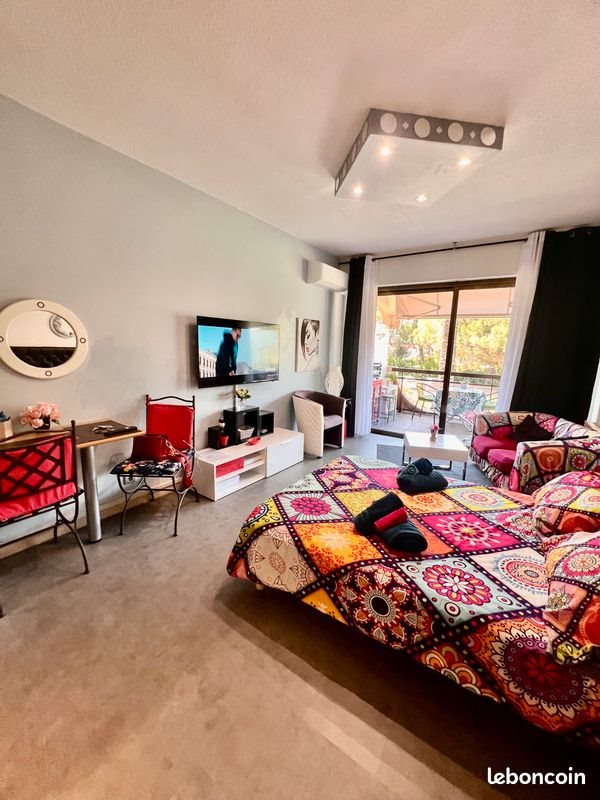 Appartement à louer, 30m², Villeneuve-Loubet