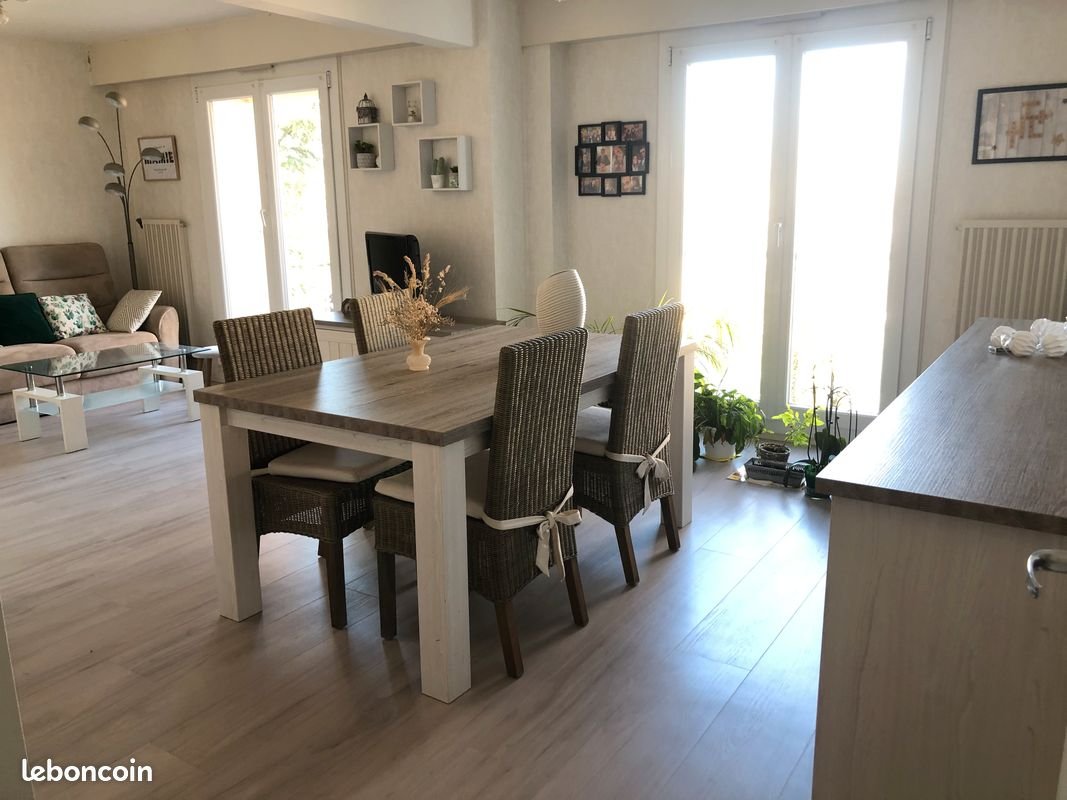 Appartement à louer, 80m², Chaumont