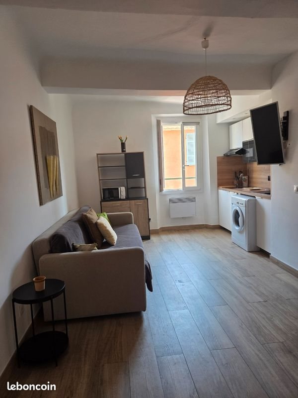 Appartement à louer, 33m², Cotignac