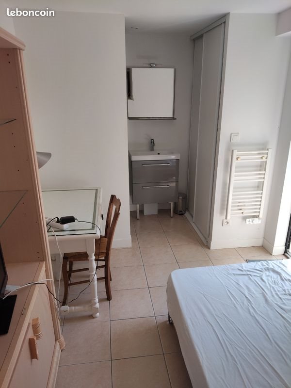 Appartement à louer, 17m², La Rochelle