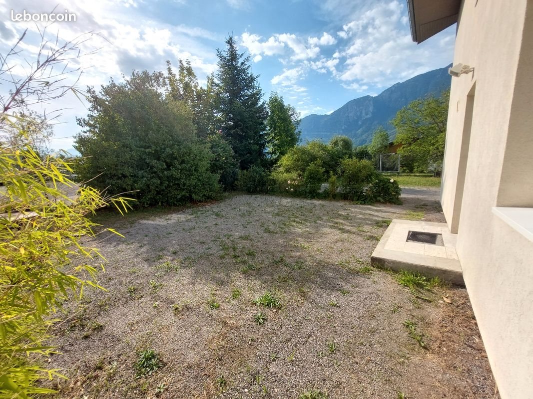 Appartement à louer, 75m², Ayse