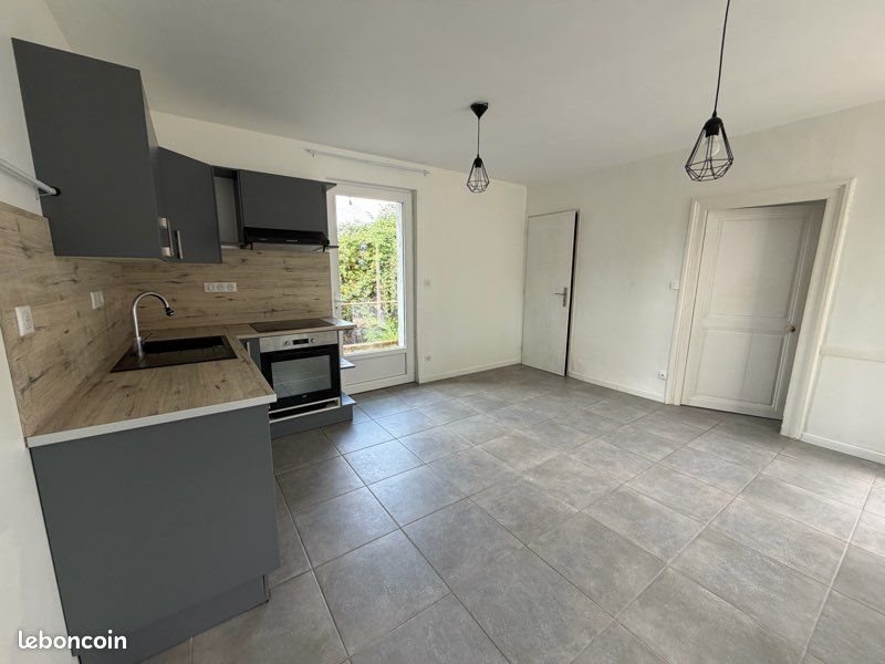 Appartement à louer, 50m², La Couronne