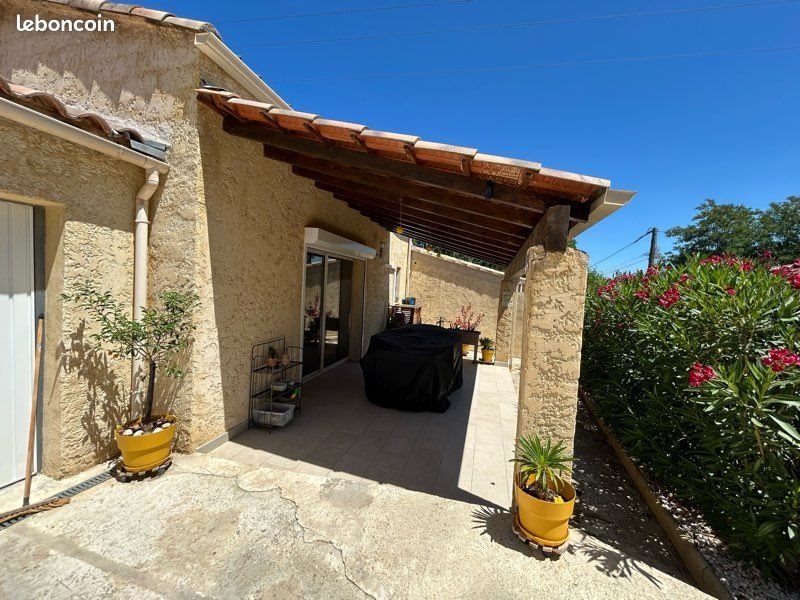 Maison à vendre, 75m², Saint-Julien-de-Peyrolas