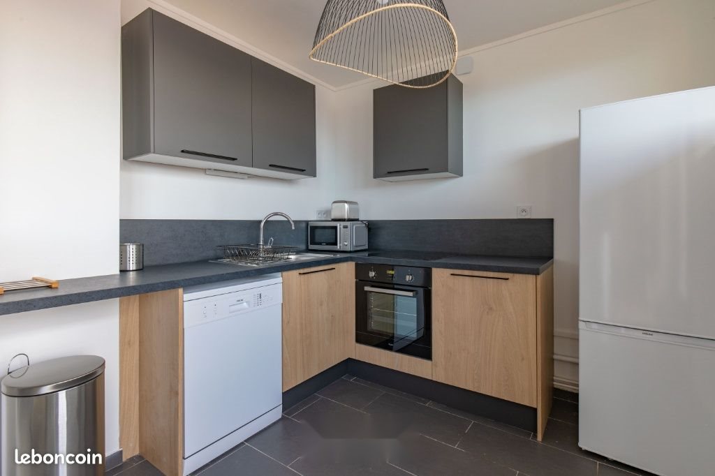 Appartement à louer, 68m², Sainte-Foy-lès-Lyon