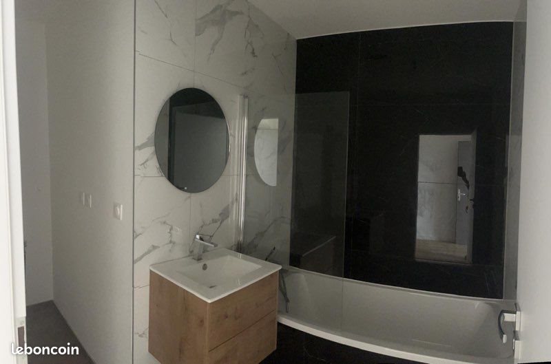Appartement à louer, 87m², Neuves-Maisons