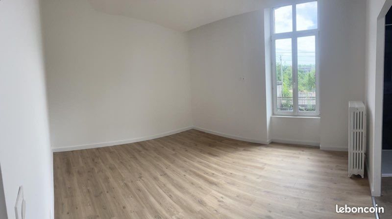 Appartement à louer, 87m², Neuves-Maisons