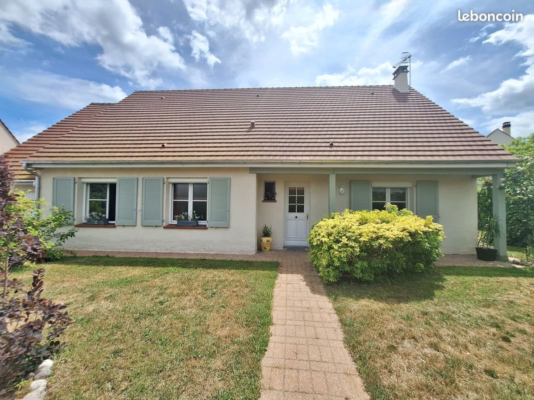 Maison à vendre, 104m², Saint-Léger-aux-Bois