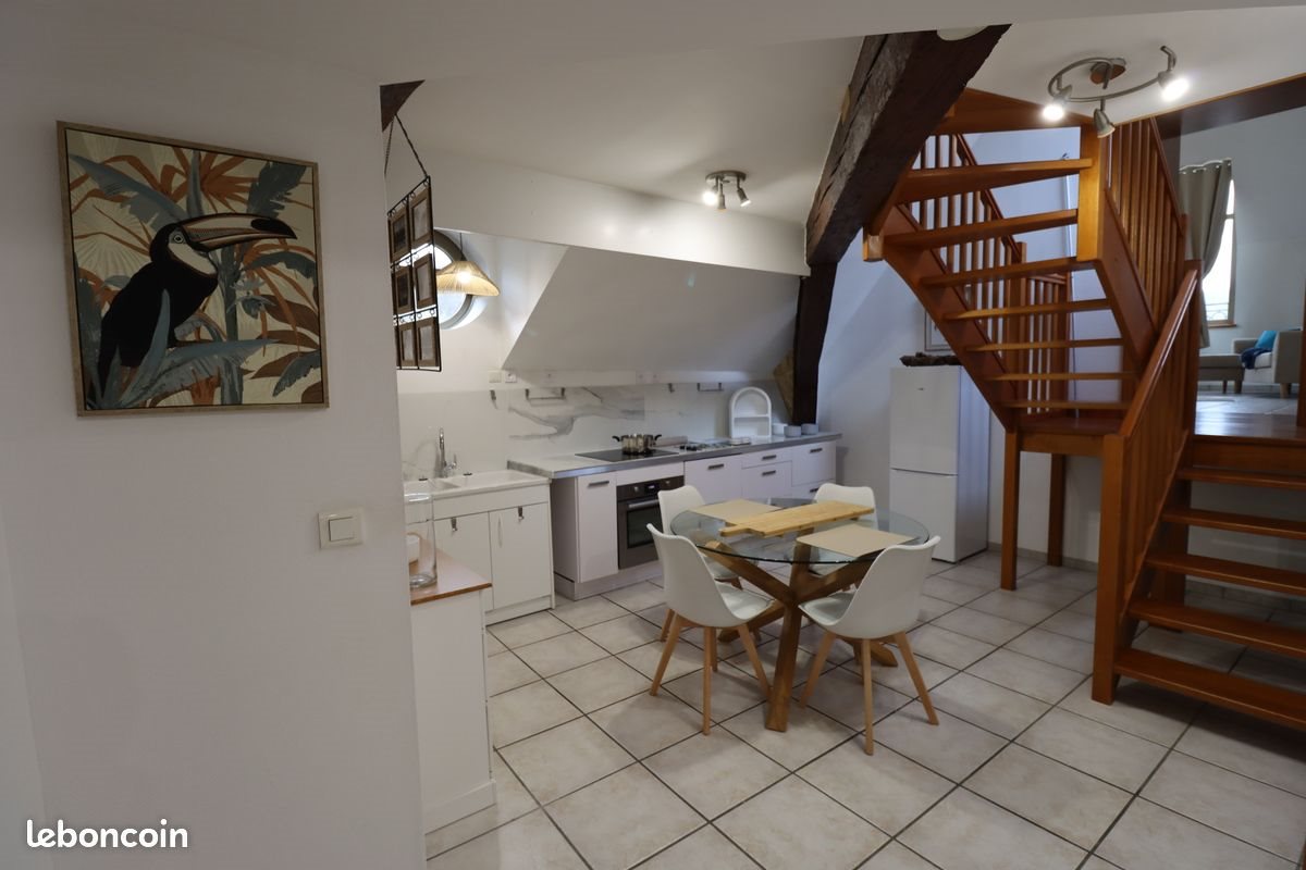 Appartement à louer, 100m², Mont-Saint-Martin