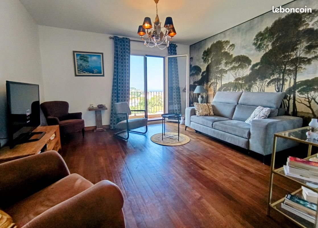 Appartement à louer, 55m², Bastia