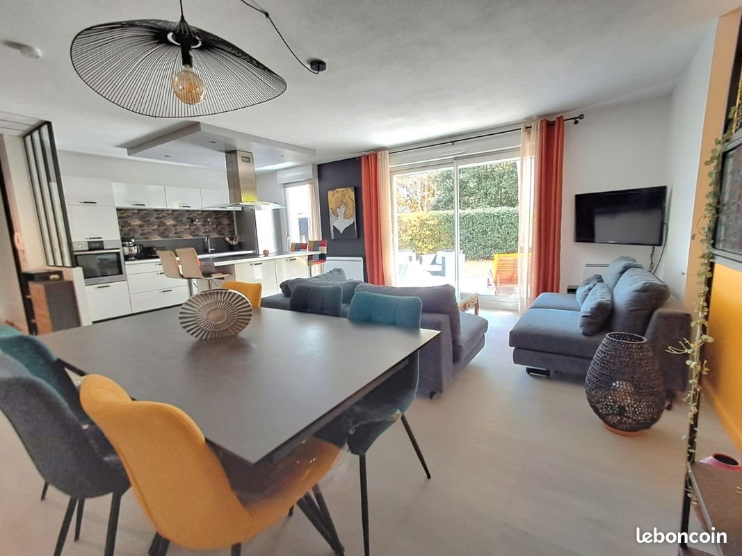 Appartement à vendre, 70m², Saint-Avé