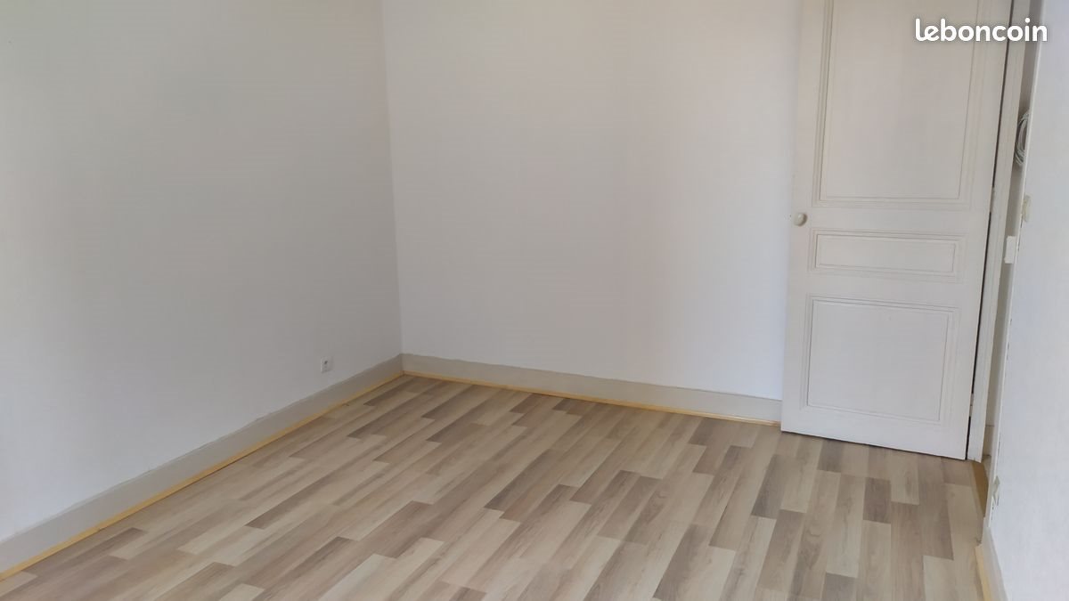 Appartement à louer, 24m², Saint-Étienne