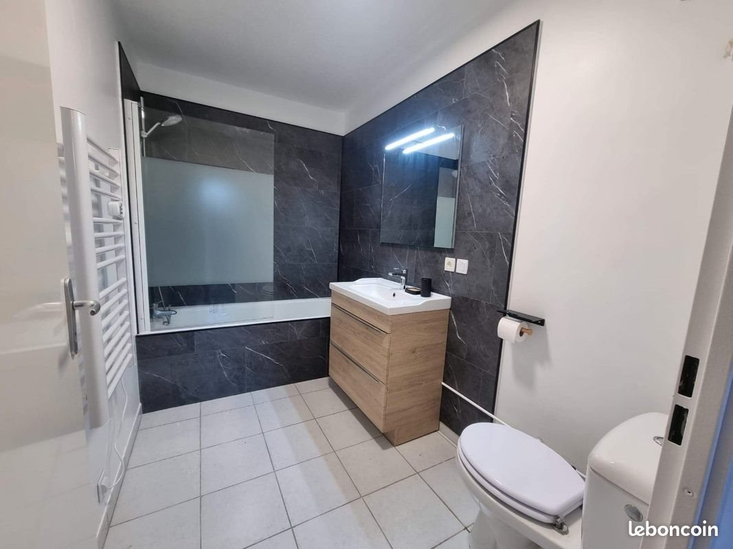 Appartement à louer, 38m², Saint-Perdon