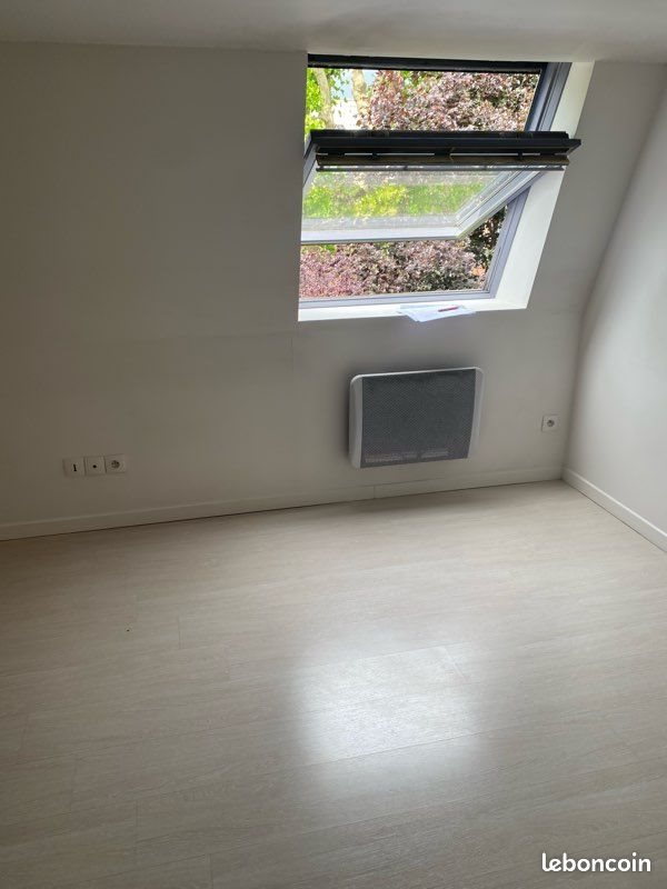 Appartement à louer, 18m², Loos