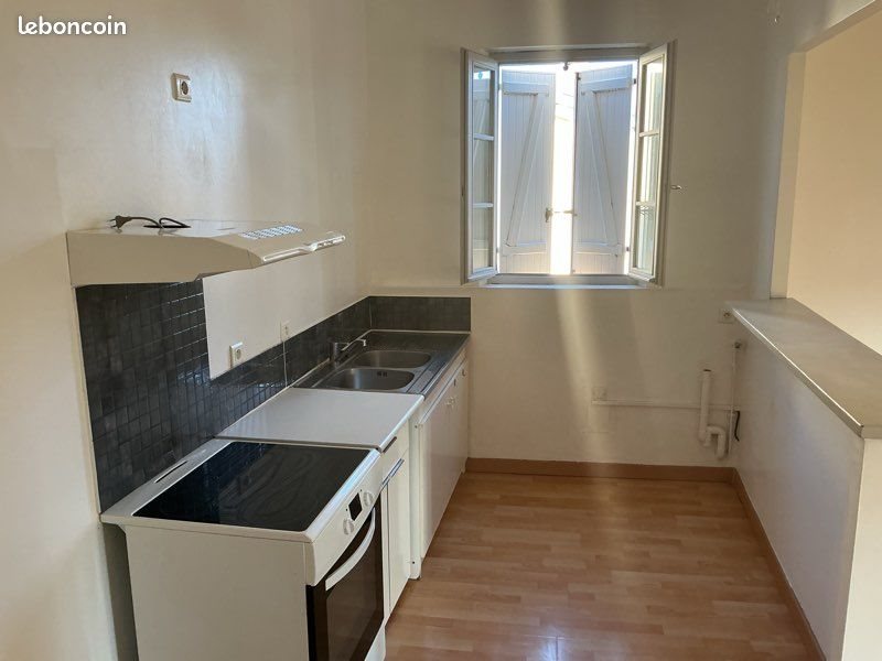 Appartement à louer, 68m², Rabastens