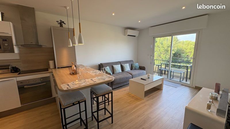 Appartement à louer, 39m², Fréjus