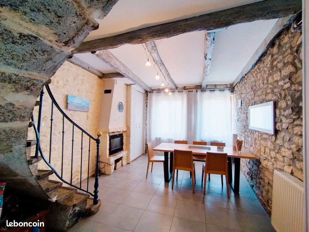 Maison à vendre, 140m², Lucenay