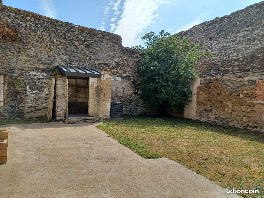 Maison à louer, 89m², Ombrée d'Anjou