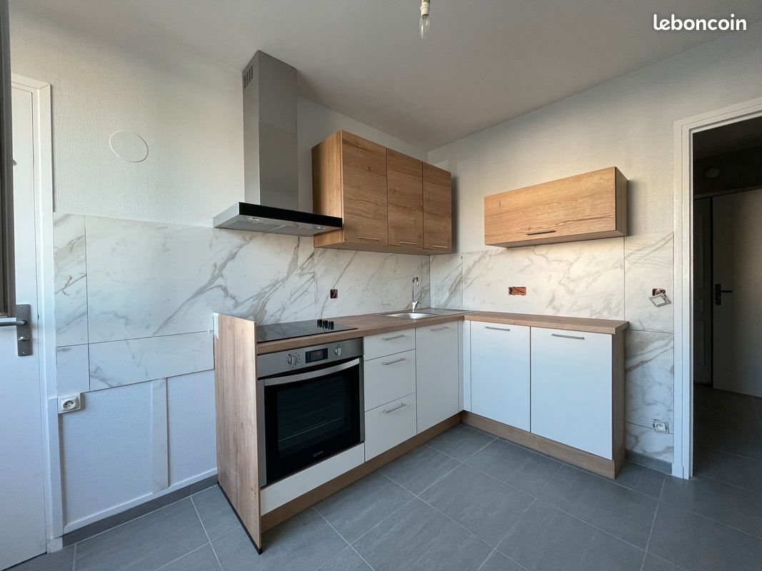 Appartement à louer, 53m², Valence