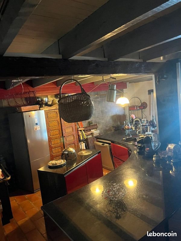 Maison à vendre, 200m², Vic-le-Fesq