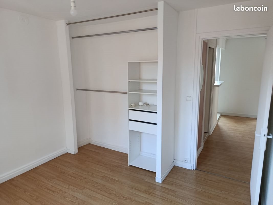 Appartement à louer, 55m², Thiers