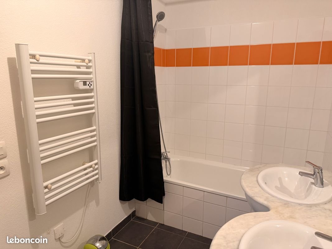 Appartement à louer, 65m², Pau