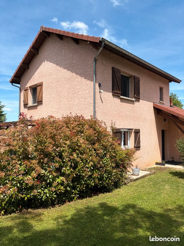 Maison à vendre, 101m², Nivolas-Vermelle