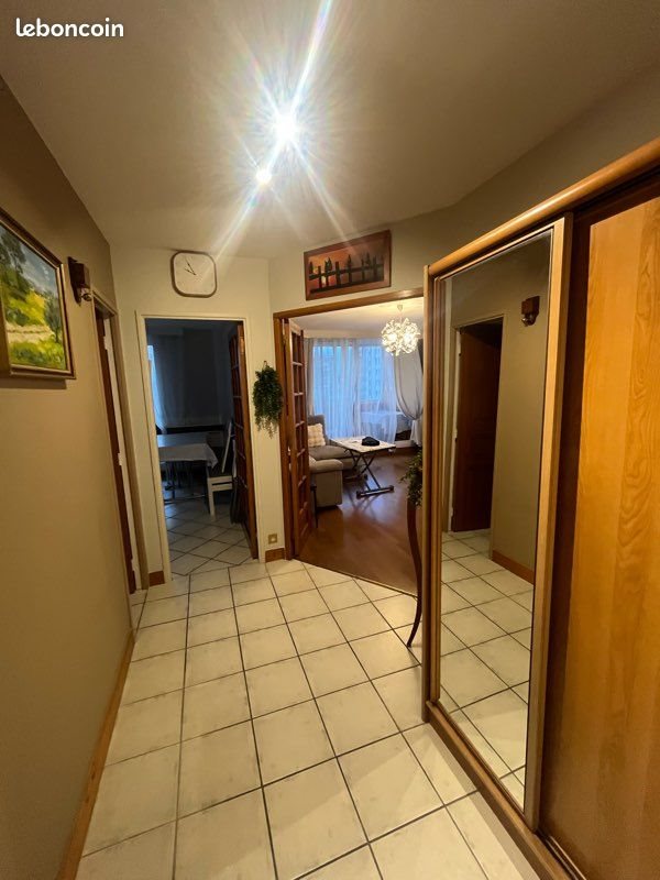Appartement à louer, 81m², Tours