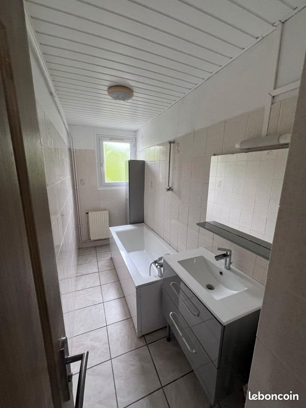 Appartement à louer, 76m², Fumay