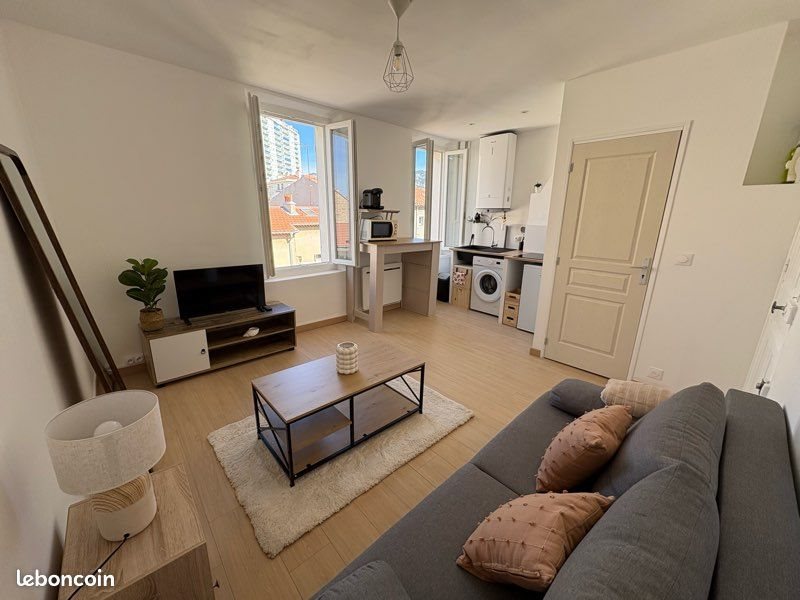 Appartement à louer, 20m², Toulon