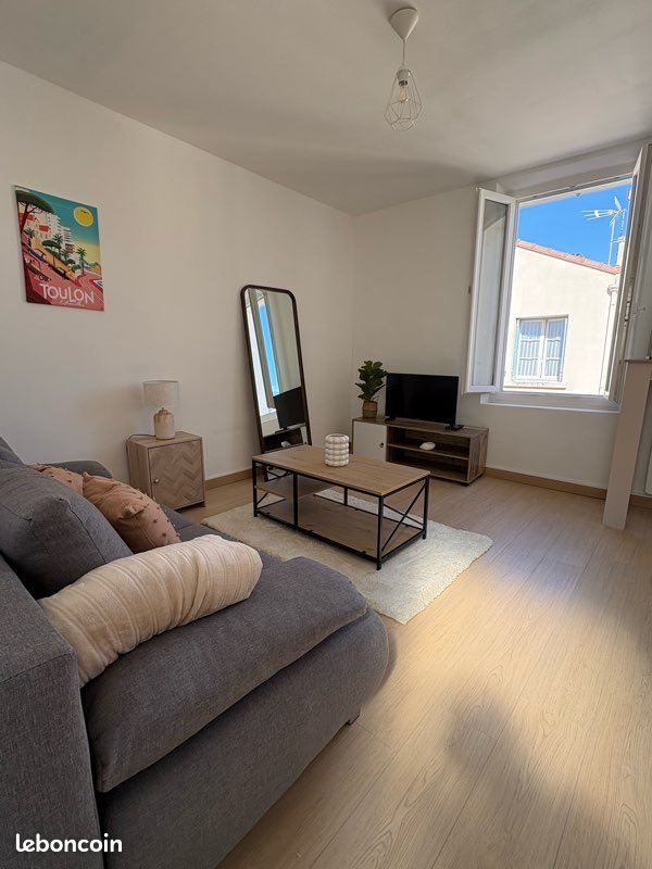 Appartement à louer, 20m², Toulon