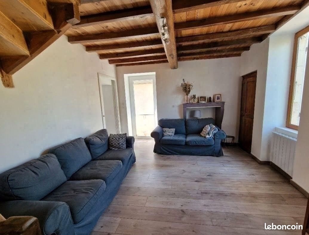 Maison à louer, 95m², Biozat