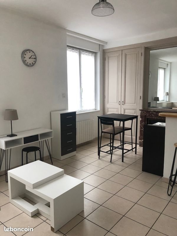 Appartement à louer, 22m², Vénissieux