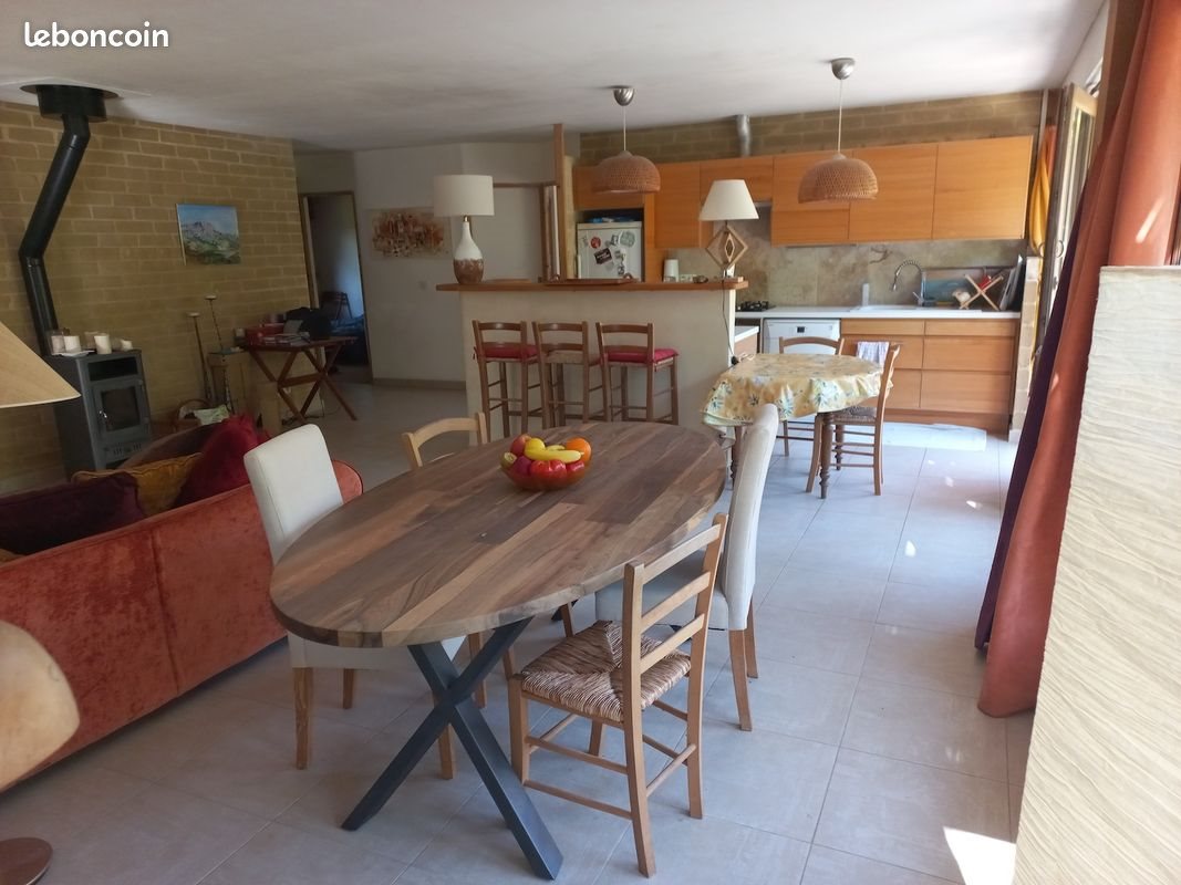 Appartement à vendre, 80m², Peyrolles-en-Provence