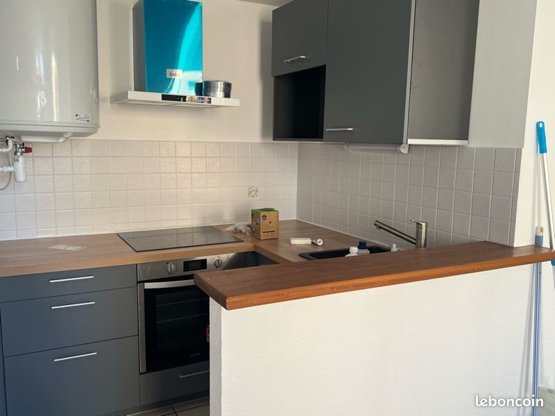 Appartement à louer, 57m², Samatan