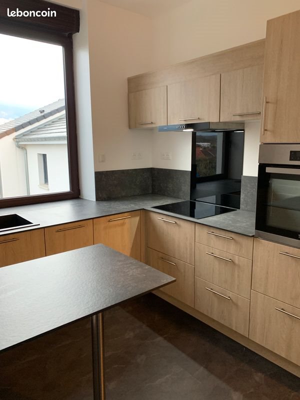 Appartement à louer, 89m², Yutz